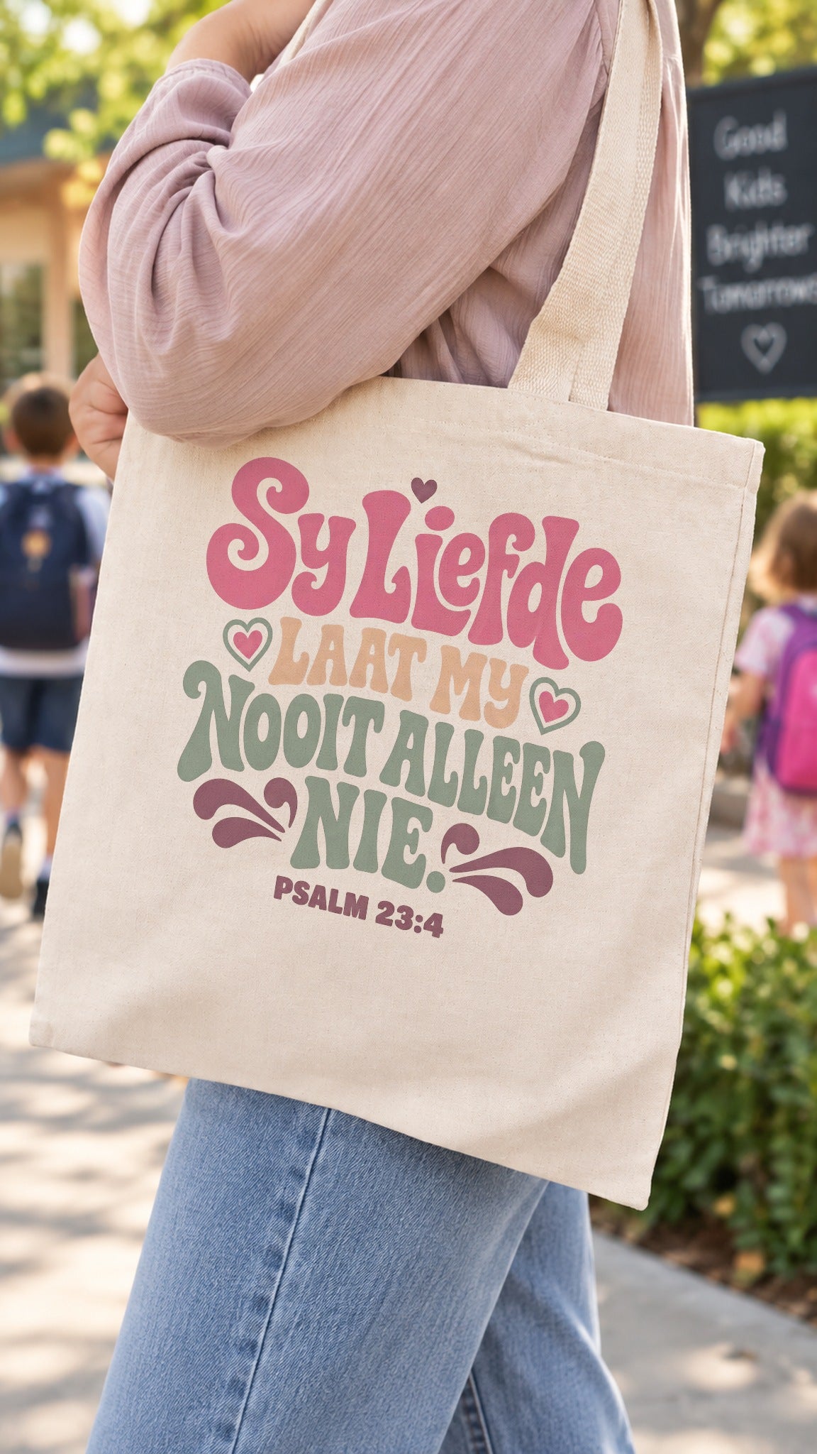 Sy Liefde Laat My Nooit Alleen Nie tote bag - carried on the shoulder